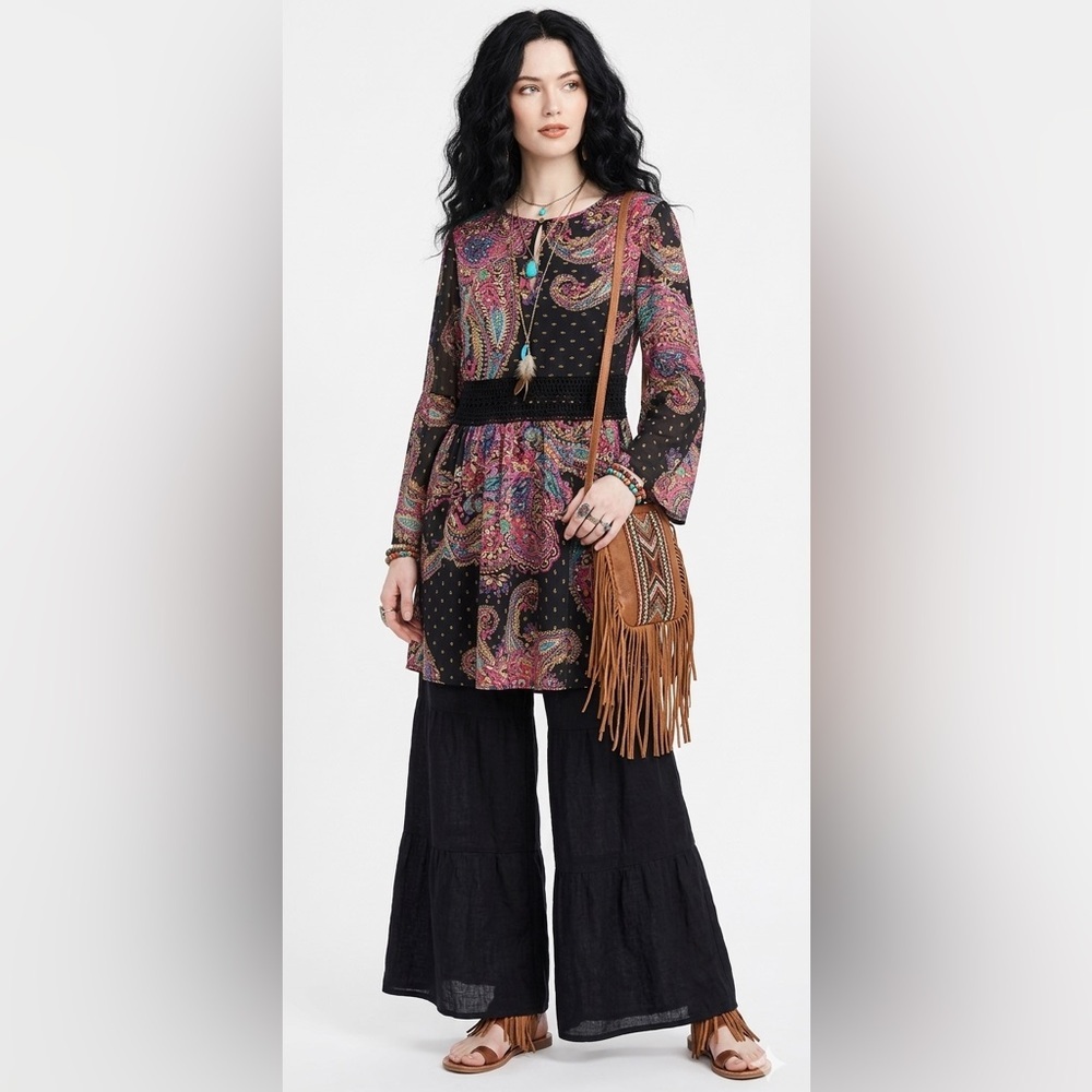BOHO DIXIE Made in Italy Paisley long blouse size Large Black & Pink & Gold